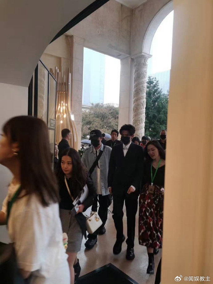新闻联播女主持人名单里的面孔与故事